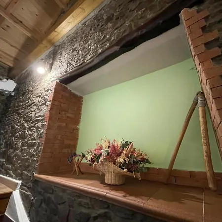 Chalé Casa Osu Pardo Vut *